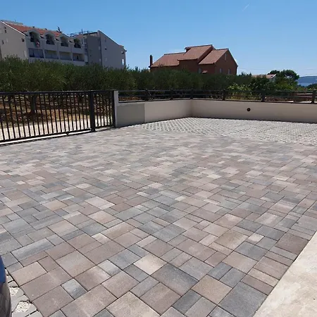 Mona Apartament Kaštela